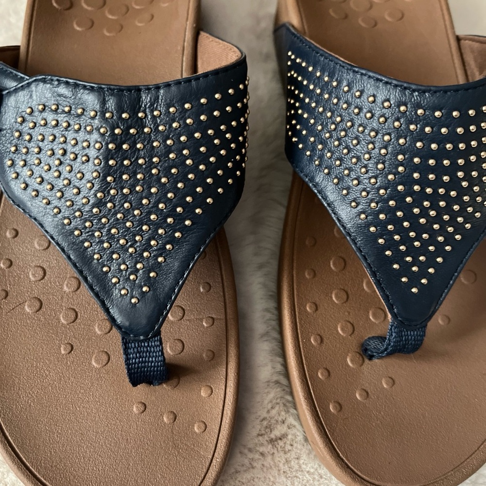 VIONIC Studded Navy Sandals - Picture 2 of 10